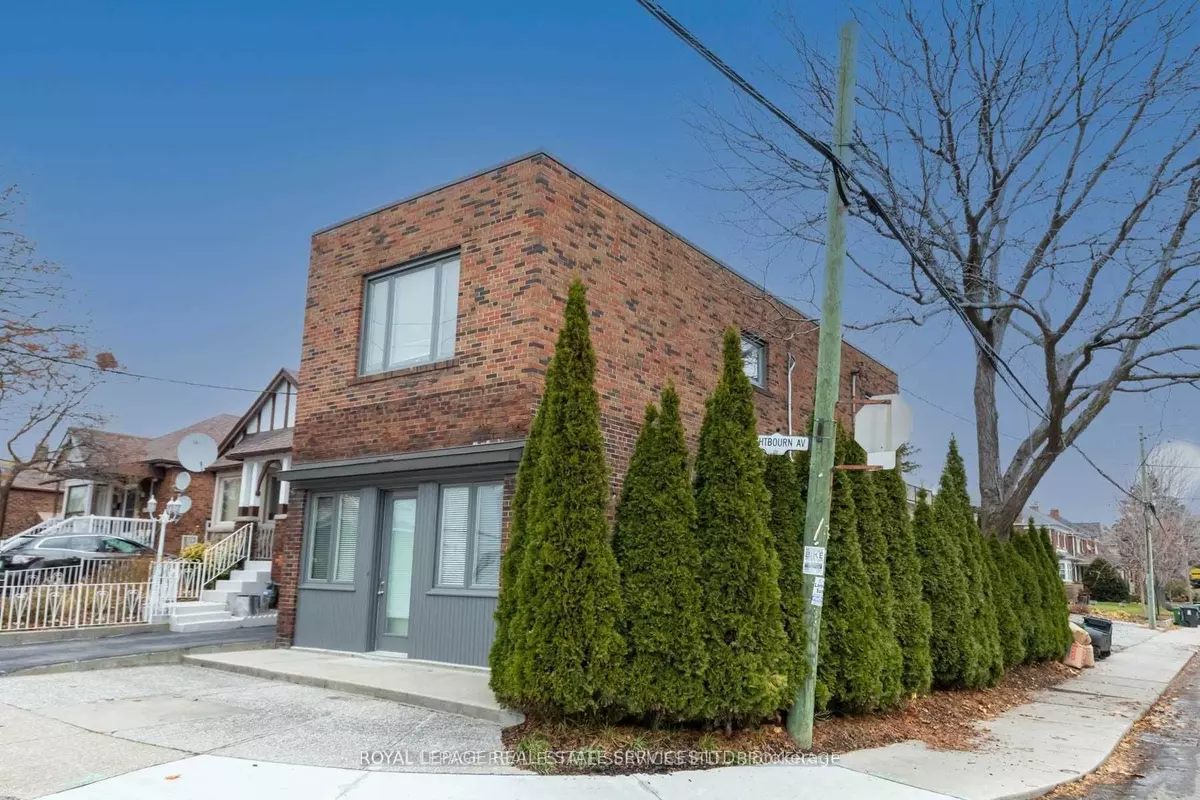 Toronto W02, ON M6H 3P5,29 Lightbourn AVE #Main