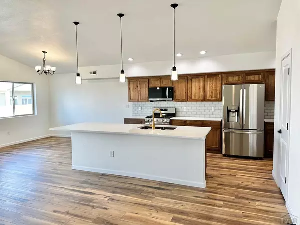 Pueblo, CO 81008,5408 Darter Ct