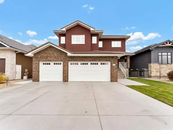 73 Dunes WAY, Desert Blume, AB T1B 0R8