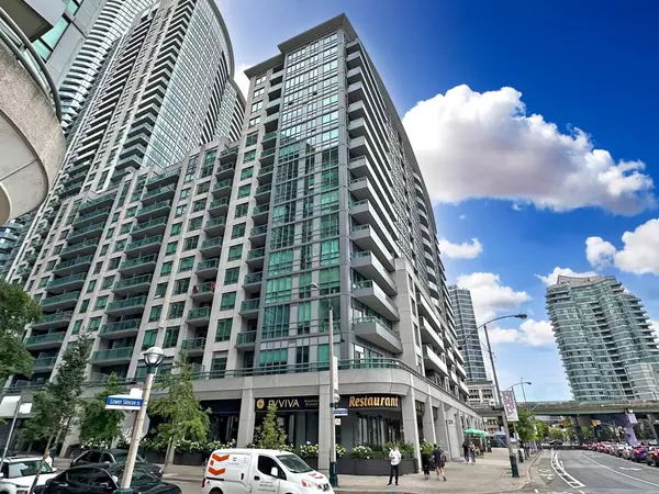 25 Lower Simcoe ST #318, Toronto C01, ON M5J 3A1