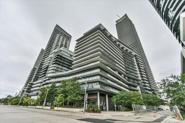 Toronto W06, ON M8V 0H1,39 Annie Craig DR #1712