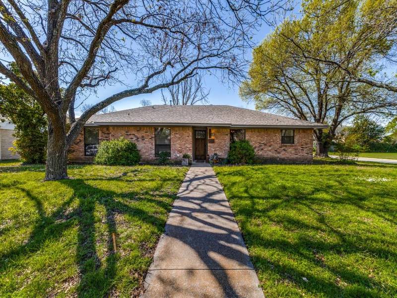 400 Fairview Drive, Richardson, TX 75081