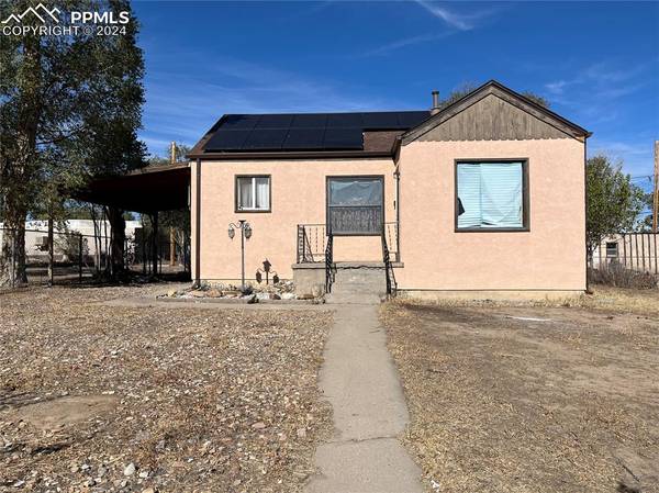 2015 E 10th ST, Pueblo, CO 81001