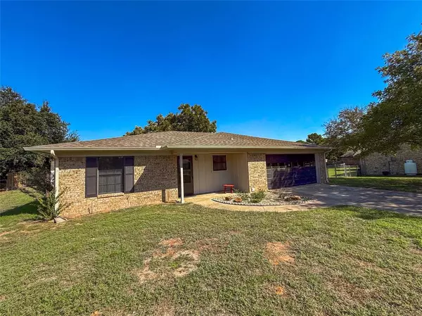 Granbury, TX 76049,3809 Winding Way