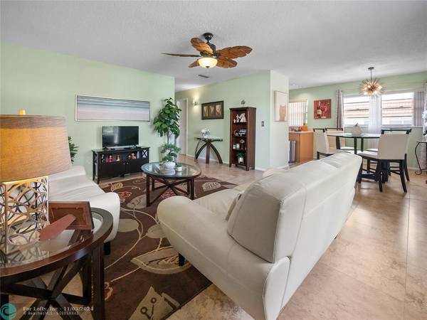 Vero Beach, FL 32962,103 Royal Oak Drive  #206