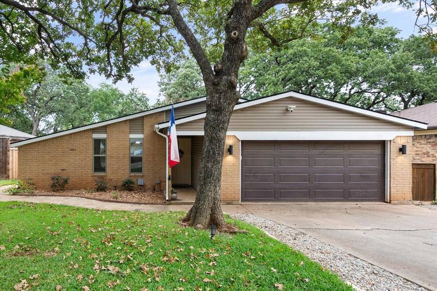 4908 Sagebrush Court, Arlington, TX 76017