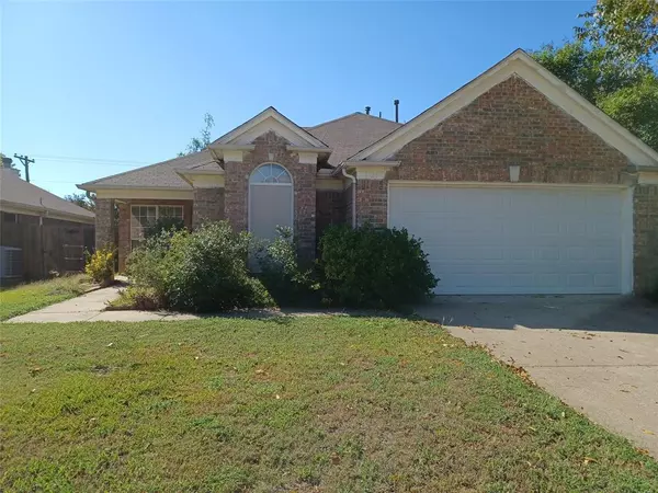 1121 Marshall Drive, Euless, TX 76039