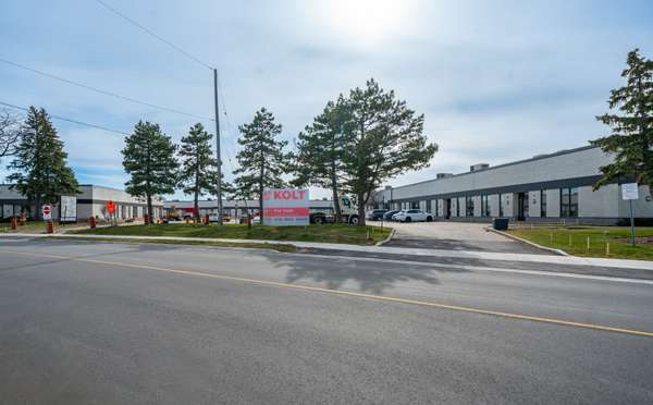 5288 General RD #1-2, Mississauga, ON L4W 1Z7