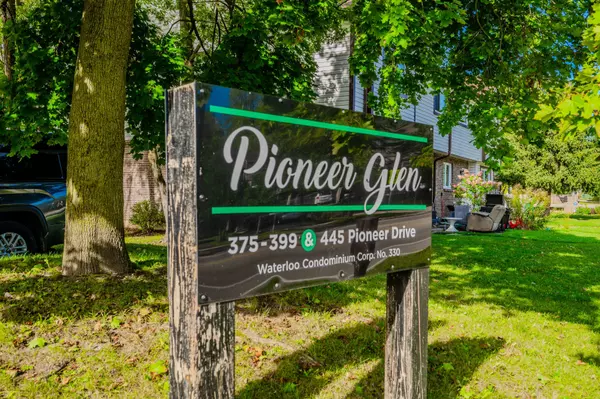 Kitchener, ON N2P 1L8,445 Pioneer DR #3