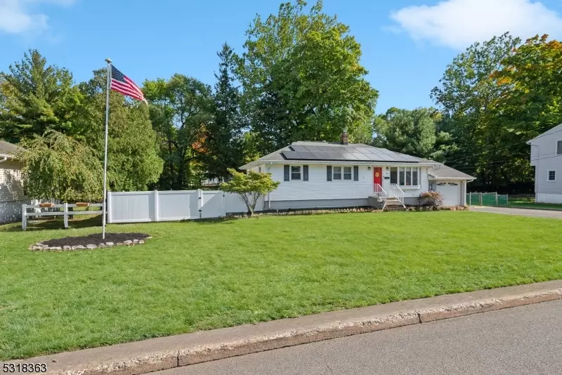 53 Riverview Ter, Riverdale Boro, NJ 07457