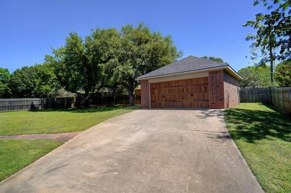 Pottsboro, TX 75076,121 Jaron Drive