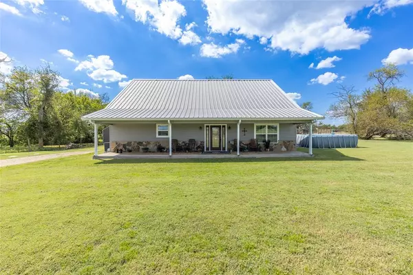 350 Farm Road 3236,  Sulphur Springs,  TX 75482