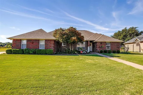 Joshua, TX 76058,108 Shorewood Place