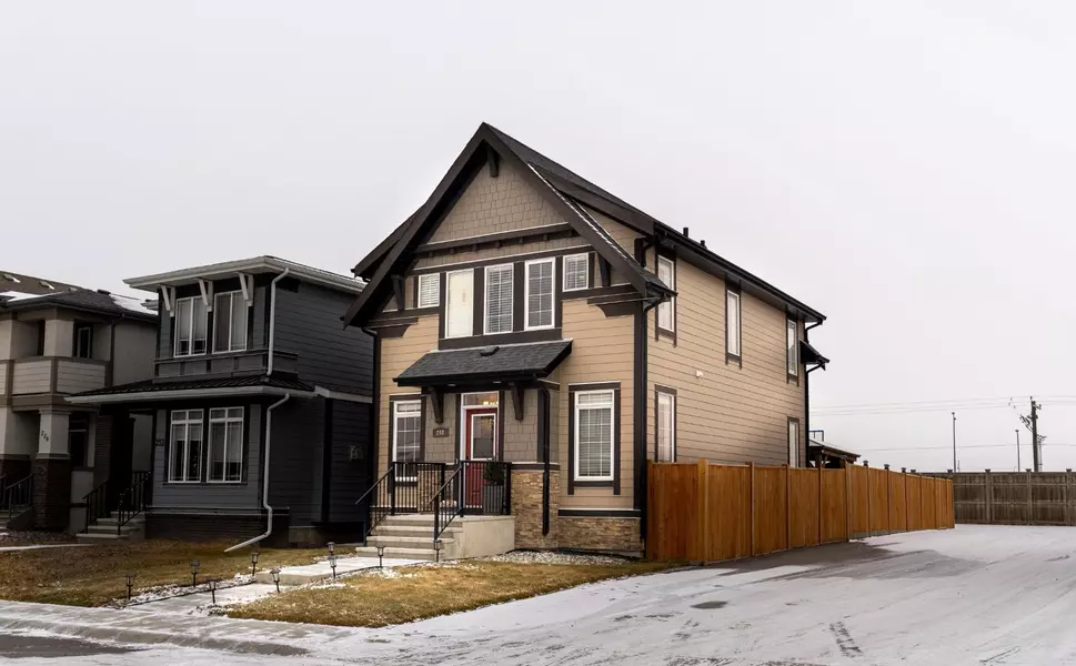 248 Marquis HTS SE, Calgary, AB T3M 2A8