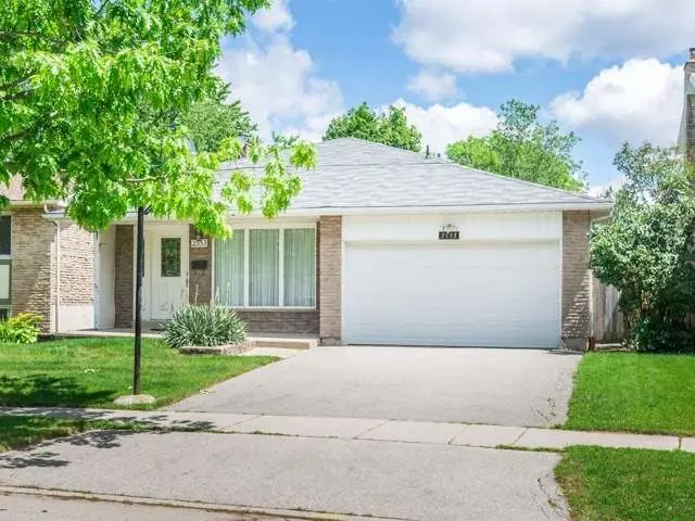 Mississauga, ON L5K 2B8,2553 Merrington CRES