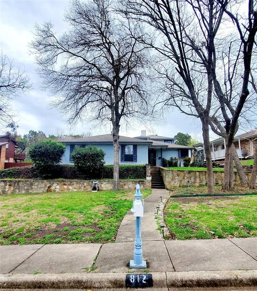 812 Braswell Street, Cedar Hill, TX 75104