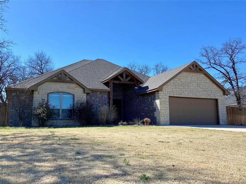 6703 Stewarts Oaks Court, Granbury, TX 76049