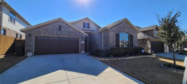 5641 Salt Springs Drive, Fort Worth, TX 76179