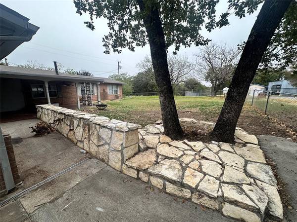 Granbury, TX 76049,1832 Smokehouse Road