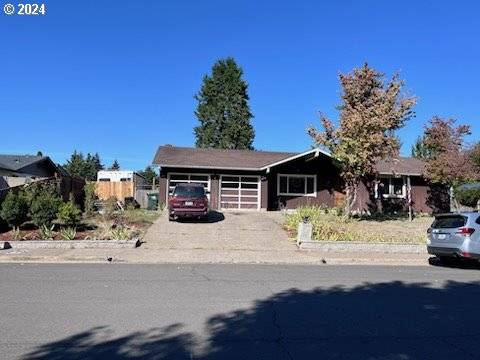 927 TRAVIS AVE, Eugene, OR 97404