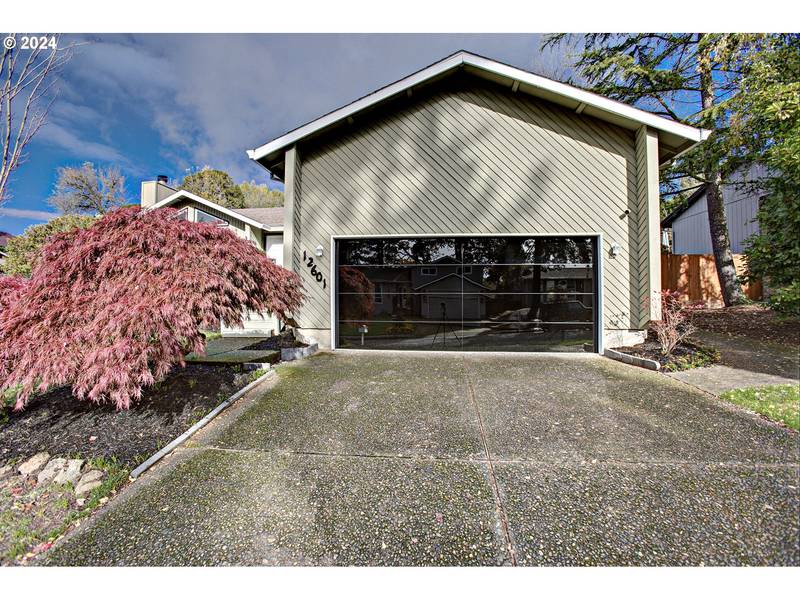 12601 SE REGENCY VIEW ST, Happy Valley, OR 97086