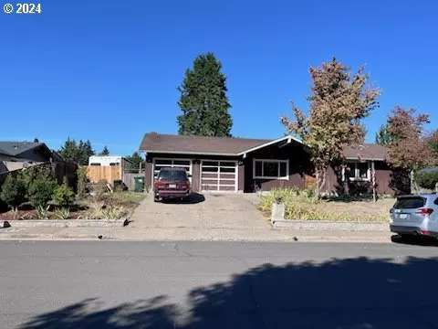 Eugene, OR 97404,927 TRAVIS AVE