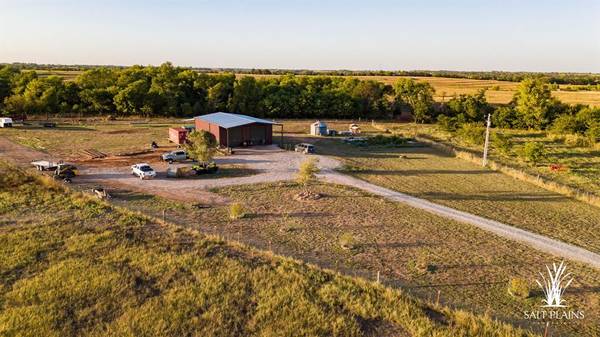 19307 E centennial Road, Garber, OK 73738