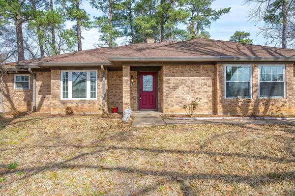 Tyler, TX 75703,414 Hampton Hill Drive