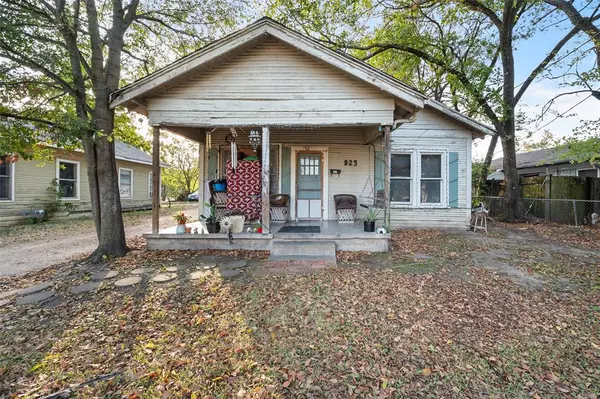 Corsicana, TX 75110,923 W 1st Avenue