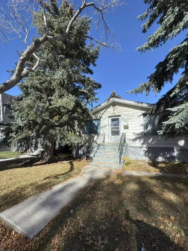 Calgary, AB T2M 2M5,512 29 AVE NW