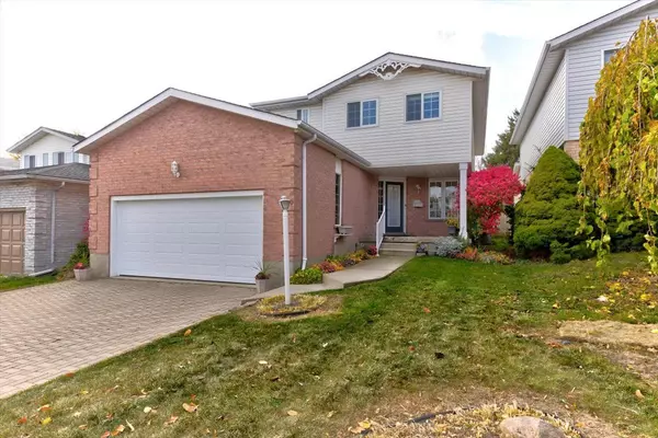 Kitchener, ON N2N 3C3,170 Northmanor CRES