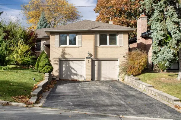 24 Burleigh Heights DR, Toronto C15, ON M2K 1Y7