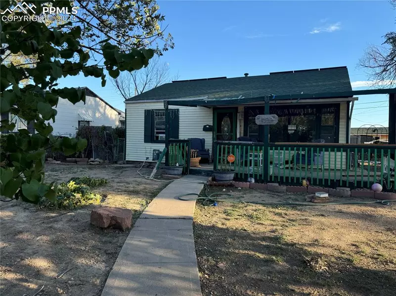 2018 W 27th ST, Pueblo, CO 81003