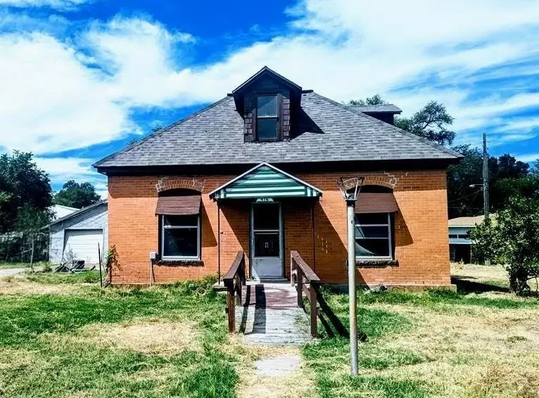 416 N Main, La Junta, CO 81050