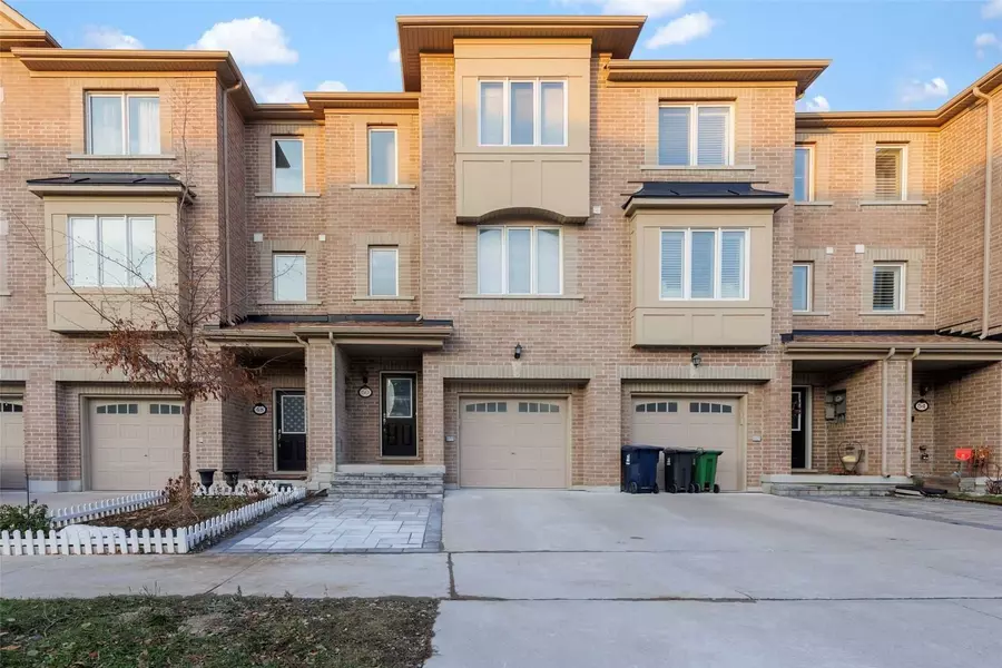 50 Pringdale Gardens CIR, Toronto E08, ON M1J 0B1