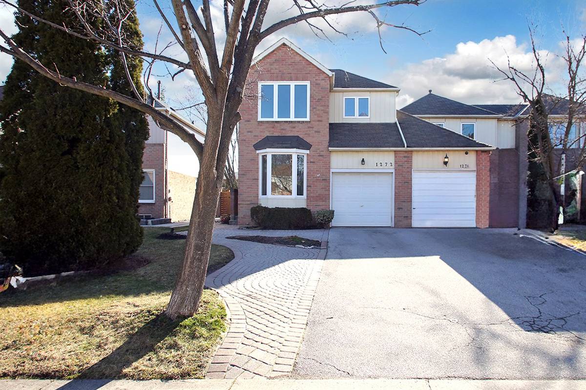 Oakville, ON L6M 2A6,1272 Barberry Grove N/A