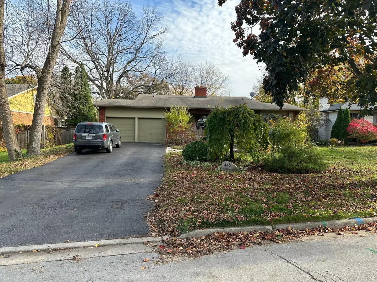 Oakville, ON L6L 1X3,1448 Willowdown RD