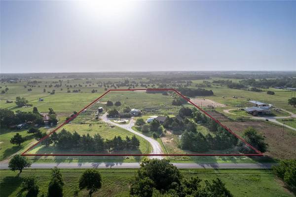 1800 W Line Road, Whitesboro, TX 76273