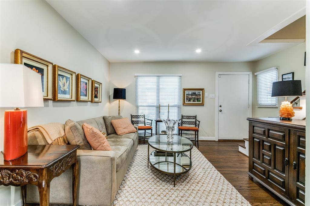 3615 Brown Street #E, Dallas, TX 75219