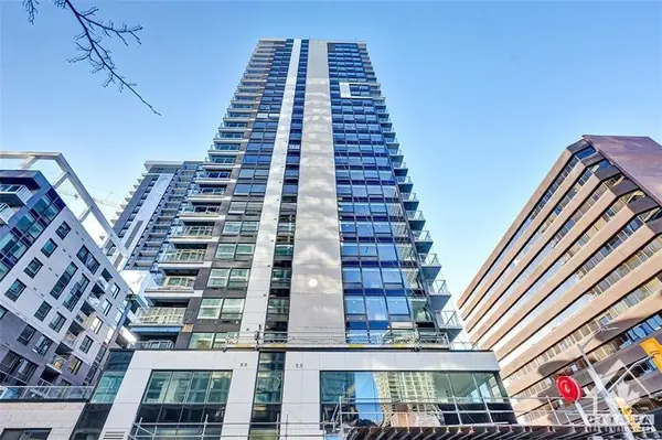 340 QUEEN ST #2008, Ottawa, ON K1R 0G1