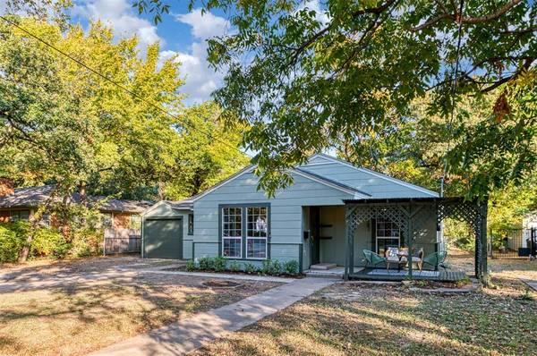 River Oaks, TX 76114,4940 Black Oak Lane