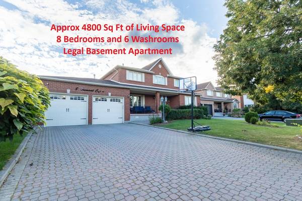 8 Tremont CT, Brampton, ON L6Z 4C8