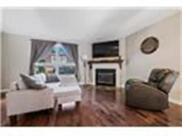 Hamilton, ON L9C 7C2,51 Caroga CT #10