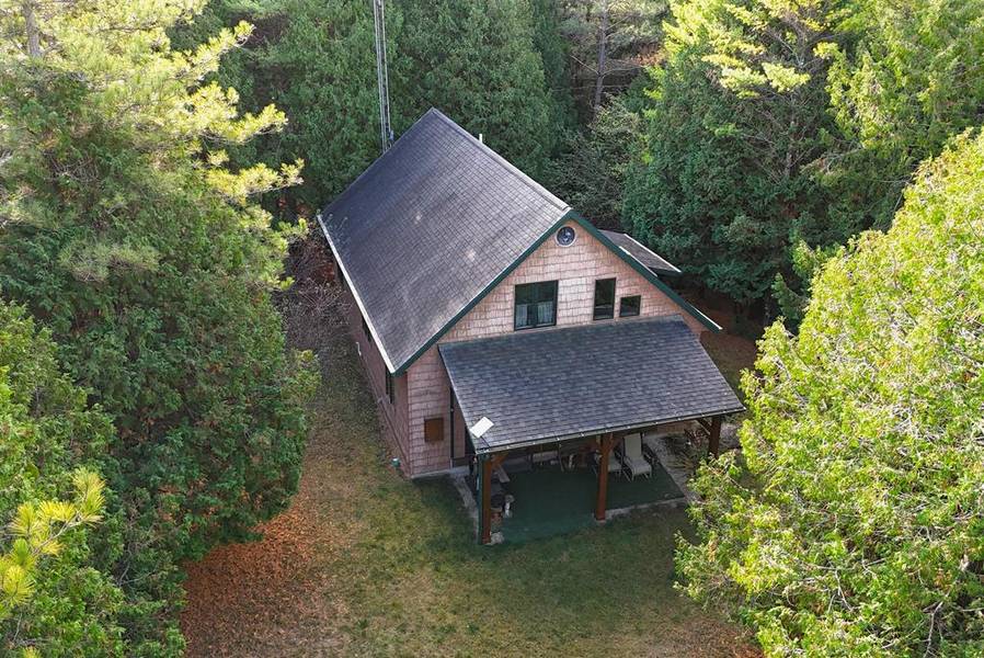 2534 Settlement Rd, Sister Bay, WI 54234