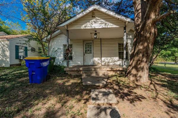 Seagoville, TX 75159,605 Flower Street