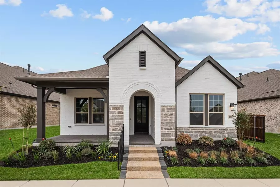 4809 Blackhawk Green Court, Arlington, TX 76005