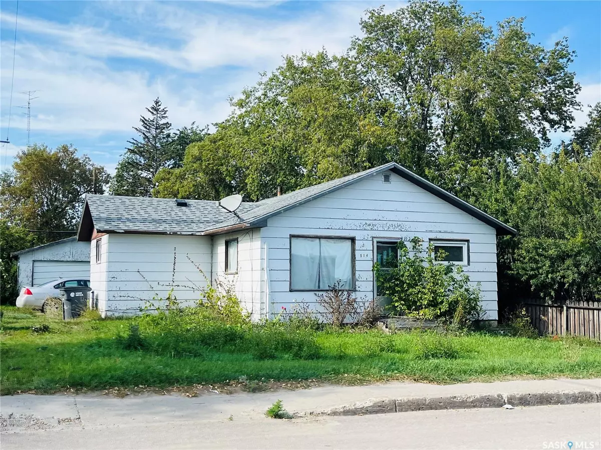 Moosomin, SK S0G 3N0,514 Main STREET