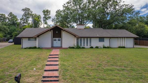 6 Priscilla Lane, Greenville, TX 75402