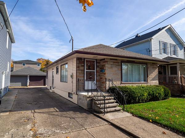 439 Davis ST, Port Colborne, ON L3K 1Z7