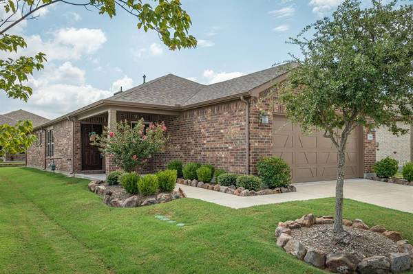 816 Hidden Eddy Drive, Mckinney, TX 75071